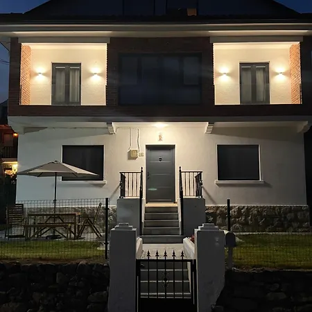 Casa Acantilados De Con Jardin Privado Y Barbacoa Лангре
